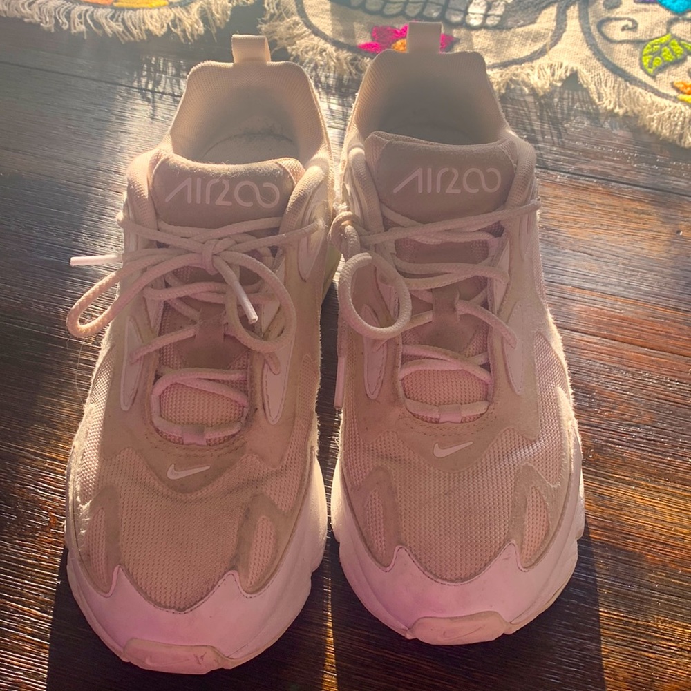 Sport shoes Nike barely used